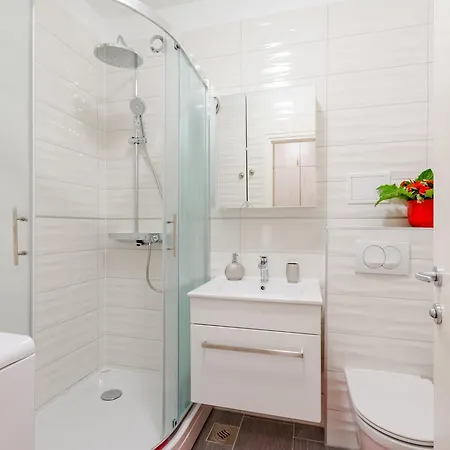 Laki Apartman Split