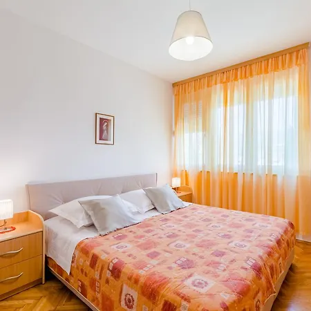 Apartman Laki